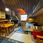 Arctic Loft With Sauna Walk To Pyha Slopes Pyhätunturi